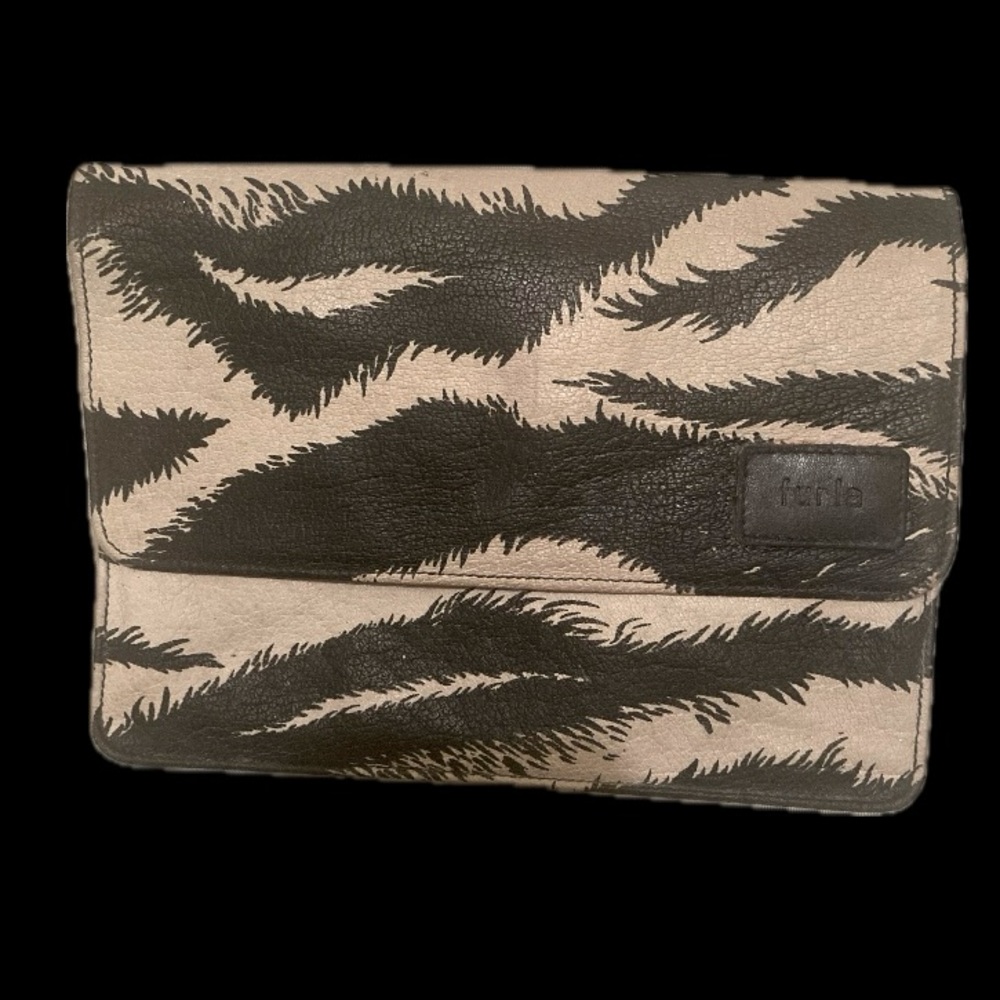 Furla mini purse